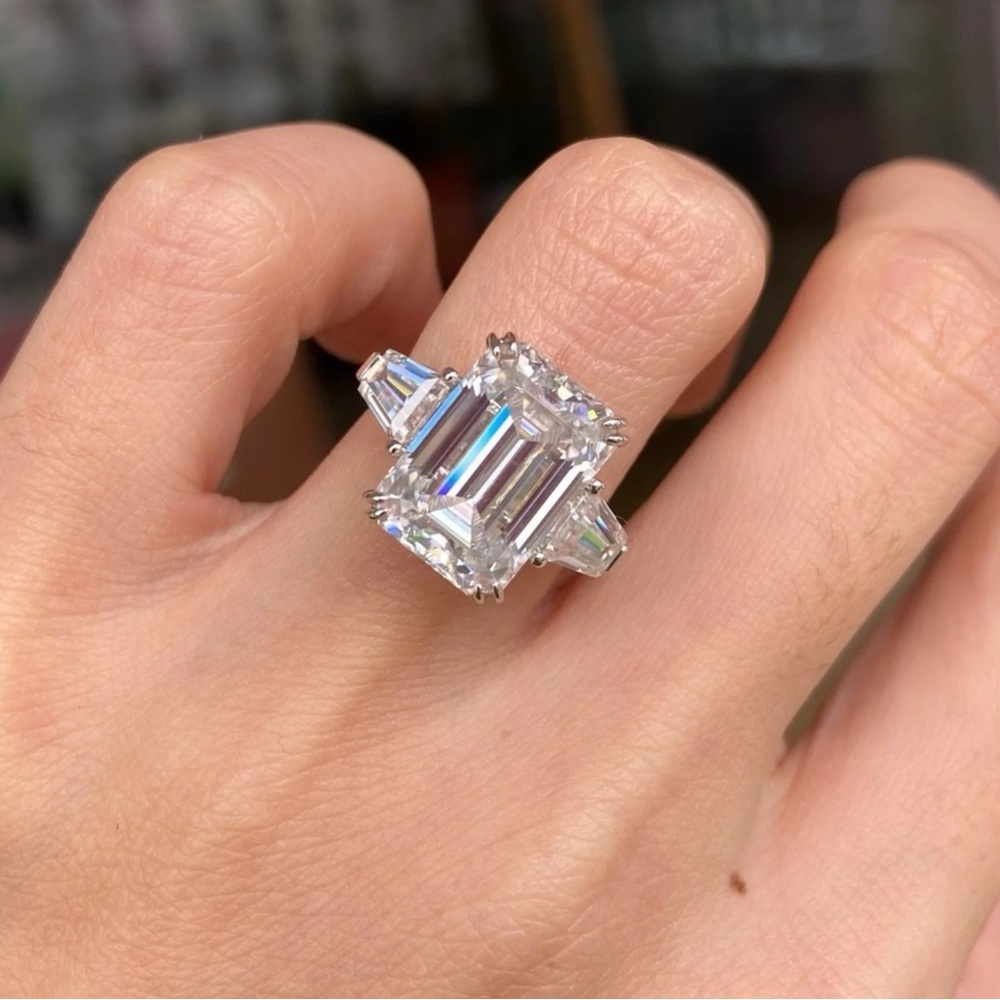 ✅ 925 Sterling Silver 7CT AAA CZ Emerald Cut Engagement Ring Baguette Size 8